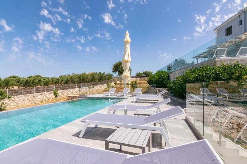 Alonaki Apartments Agios Leon ภายนอก รูปภาพ