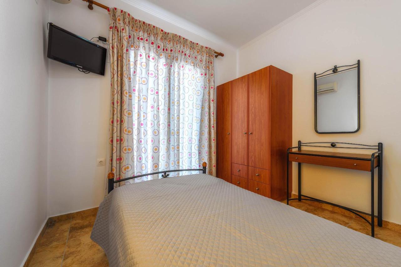 Alonaki Apartments Agios Leon ภายนอก รูปภาพ