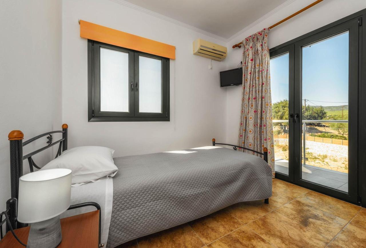 Alonaki Apartments Agios Leon ภายนอก รูปภาพ